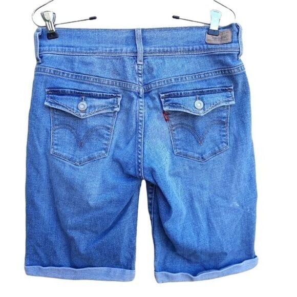 Levi's Shorts Womens 4 515 Bermuda Cuffed Hem Light Wash Long Jeans 5 Pocket - Picture 3 of 10